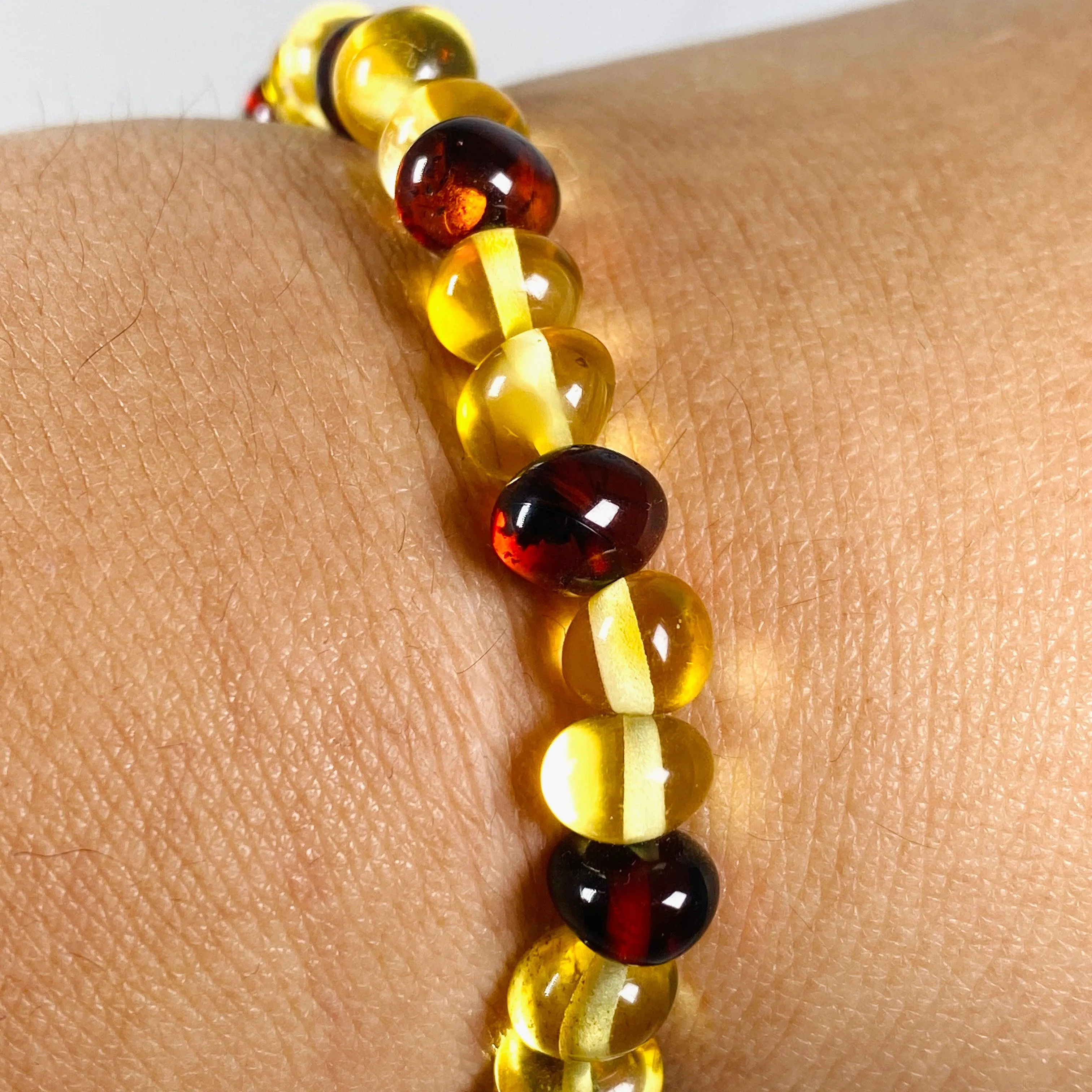 Baltic Amber mixed 5mm beaded bracelet AMB195