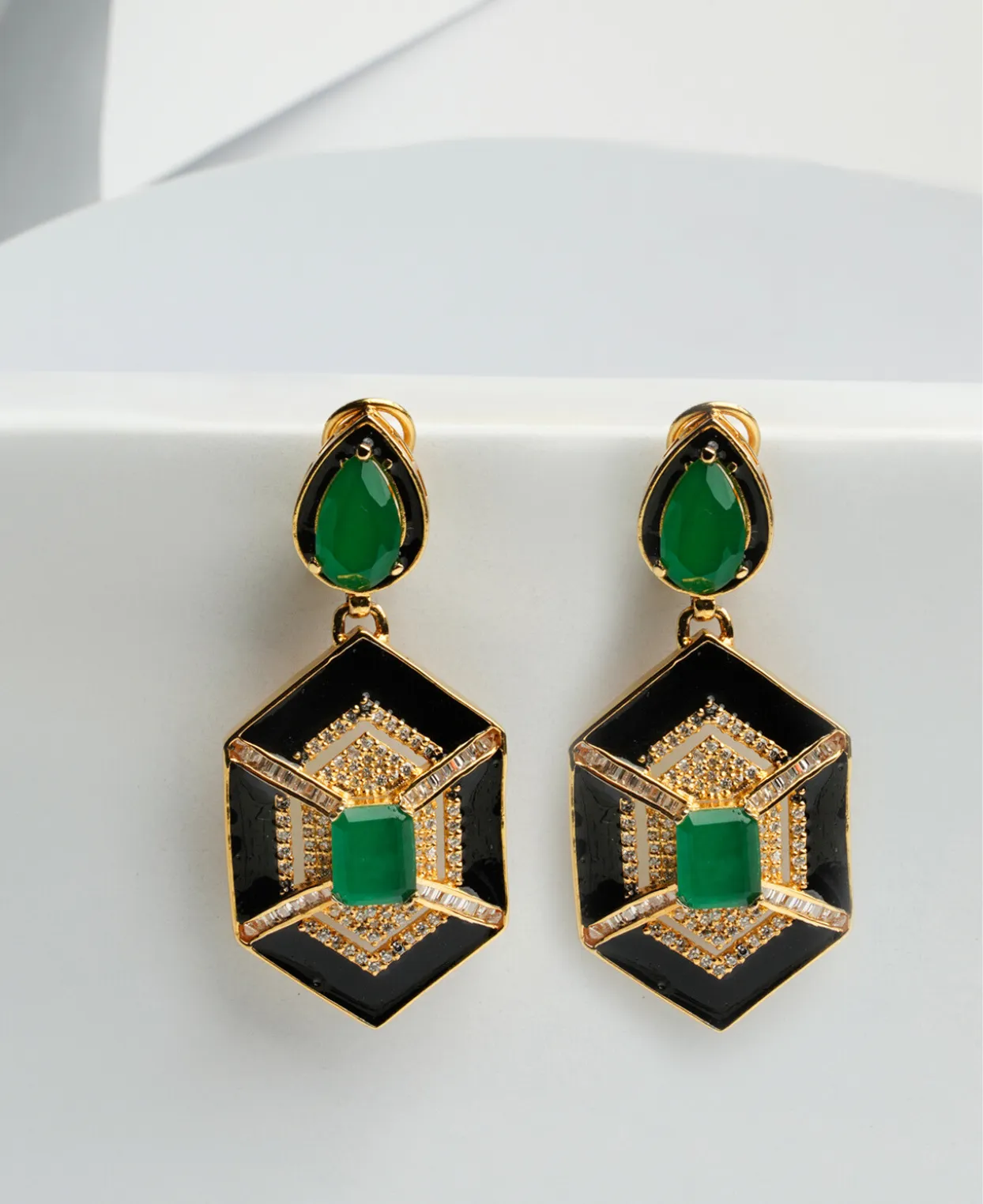 Jade Enameled ER