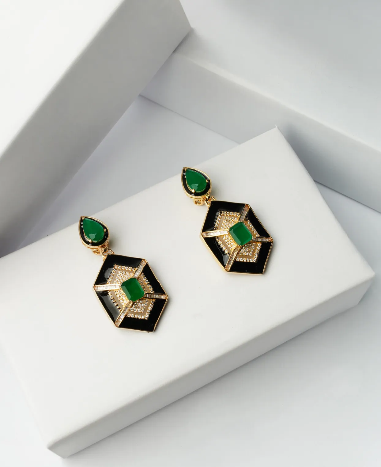Jade Enameled ER