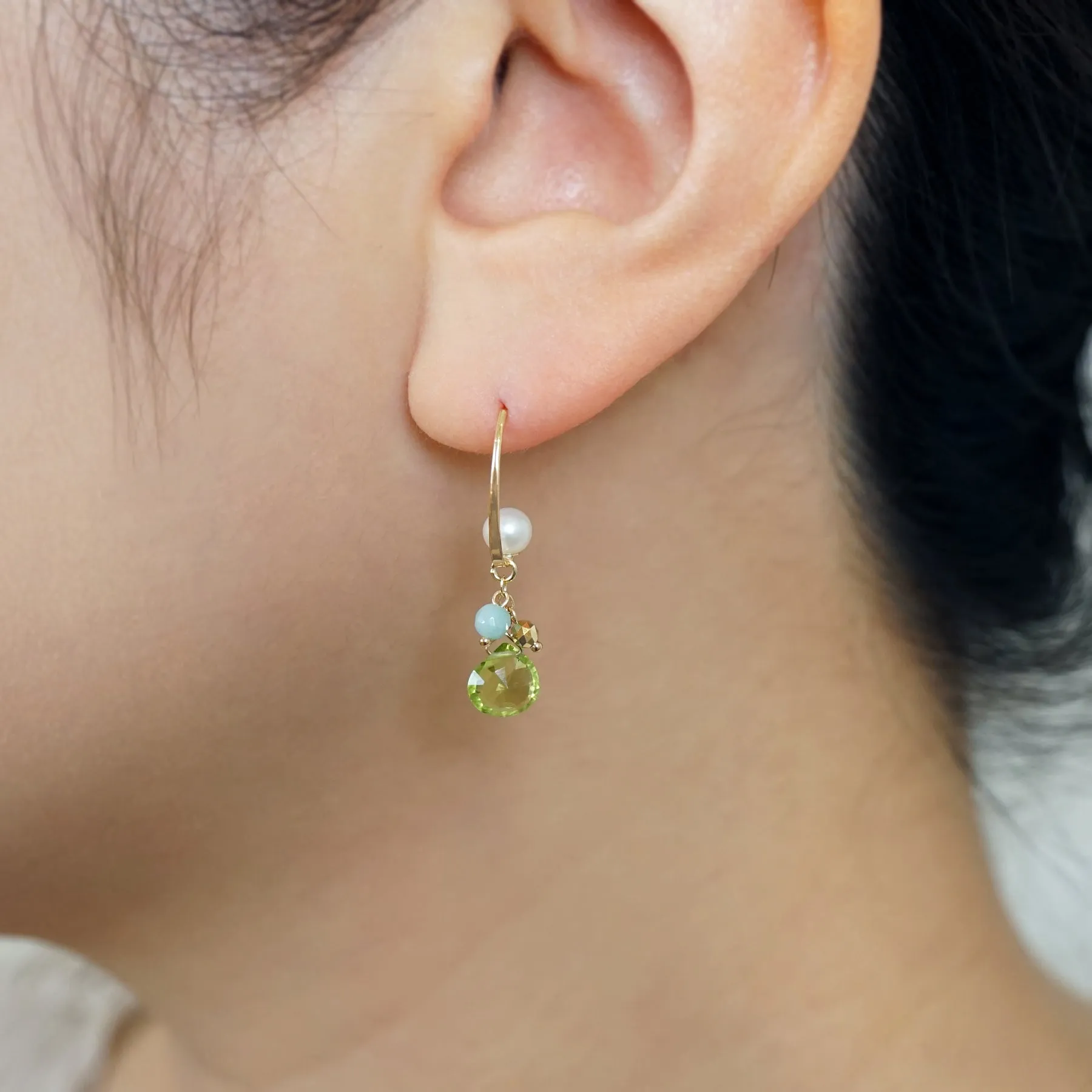 [Palette] 10K Peridot Marron Cut Charms (Yellow Gold)