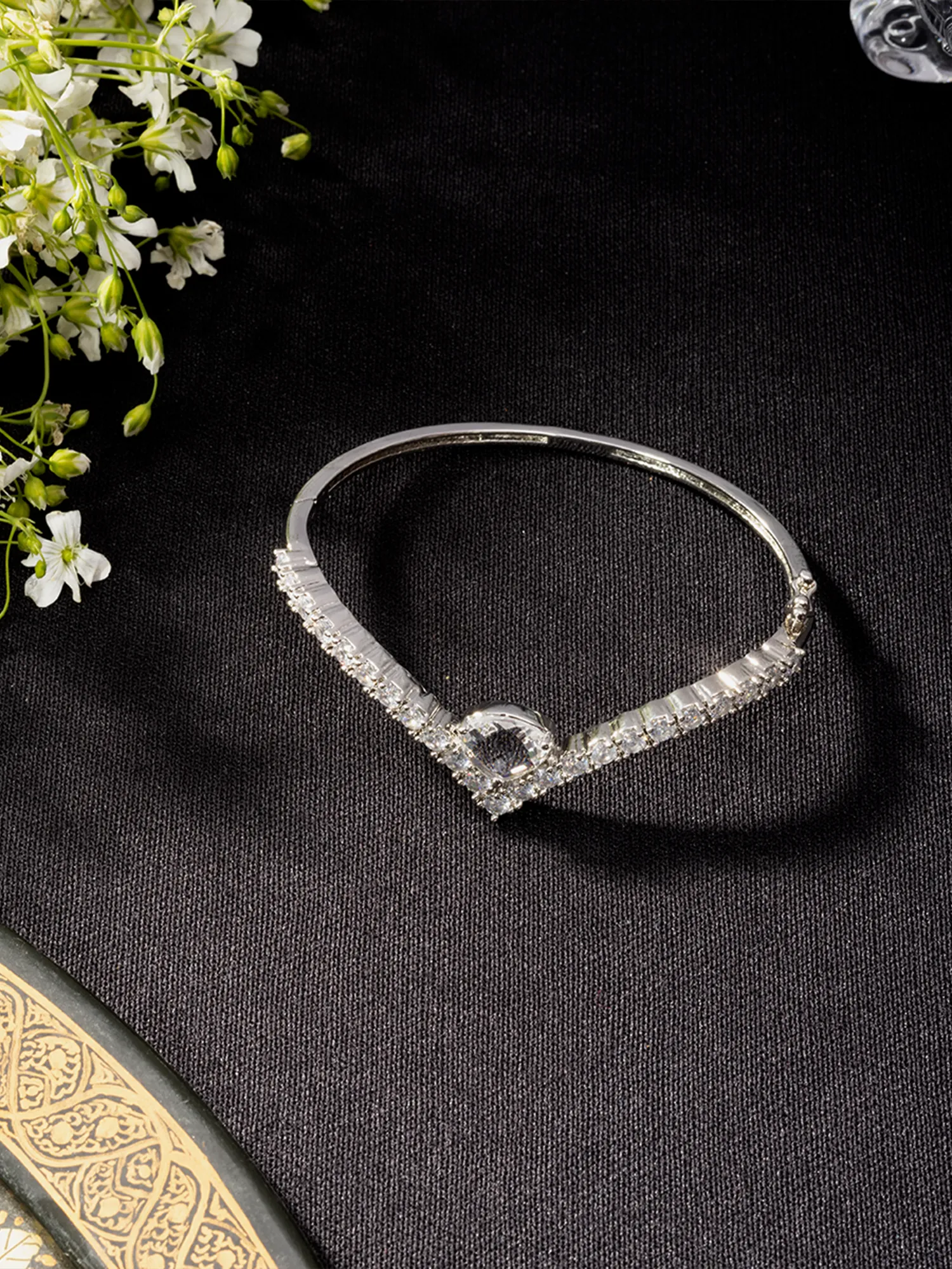 White American Diamond V Shaped Bracelet